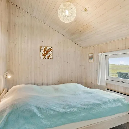 Holiday home Gorgeous In With House Sea View
